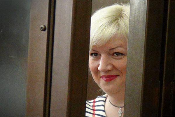 Экс-судья Октябрьского суда вернет полученный в виде взятки миллион рублей