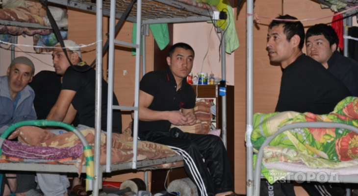 В Петушинском районе женщина фиктивно "приютила" иностранцев