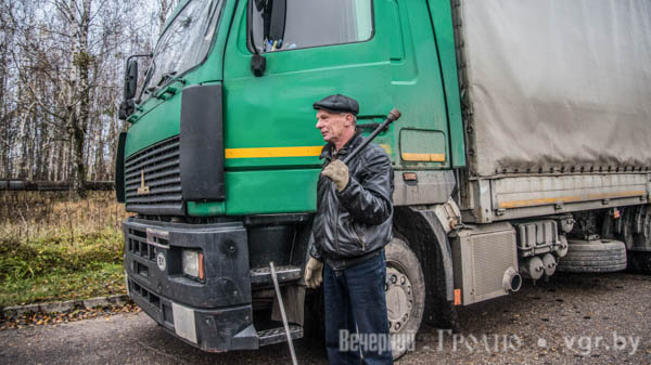 Во Владимирской области у дальнобойщика из Беларуси украли миллион