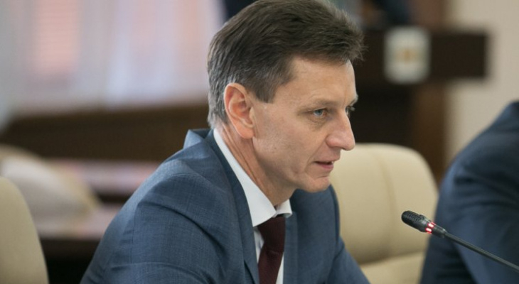 Владимир Сипягин предложил дать 100 млн рублей на капремонт школы в Камешково