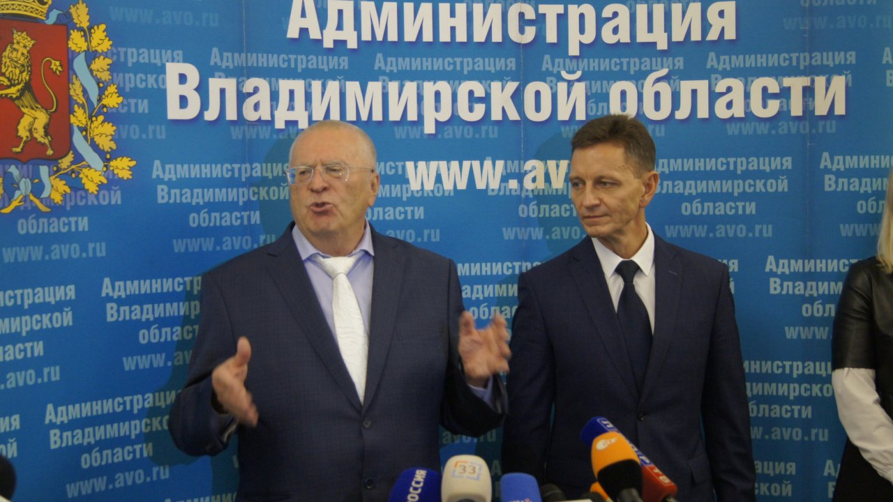 Жириновский потребовал прекратить давление на губернатора Сипягина