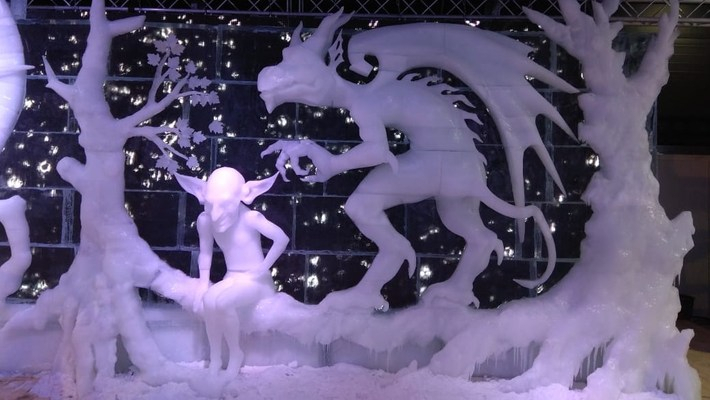 Ледяные скульптуры владимирского мастера появились в музее Брюгге