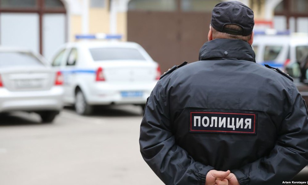 Во Владимирской области у экс-полицейского забрали полученные им взятки