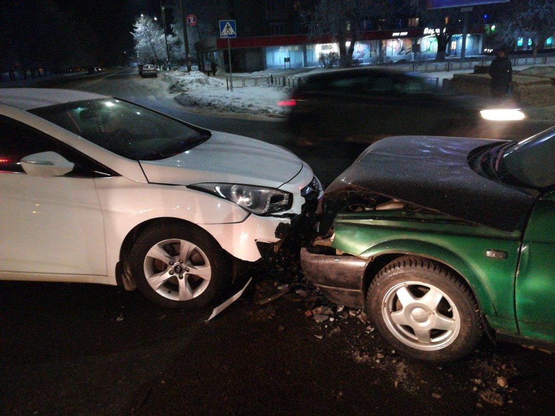 Вчера во Владимире произошло сразу два ДТП на одном перекрестке