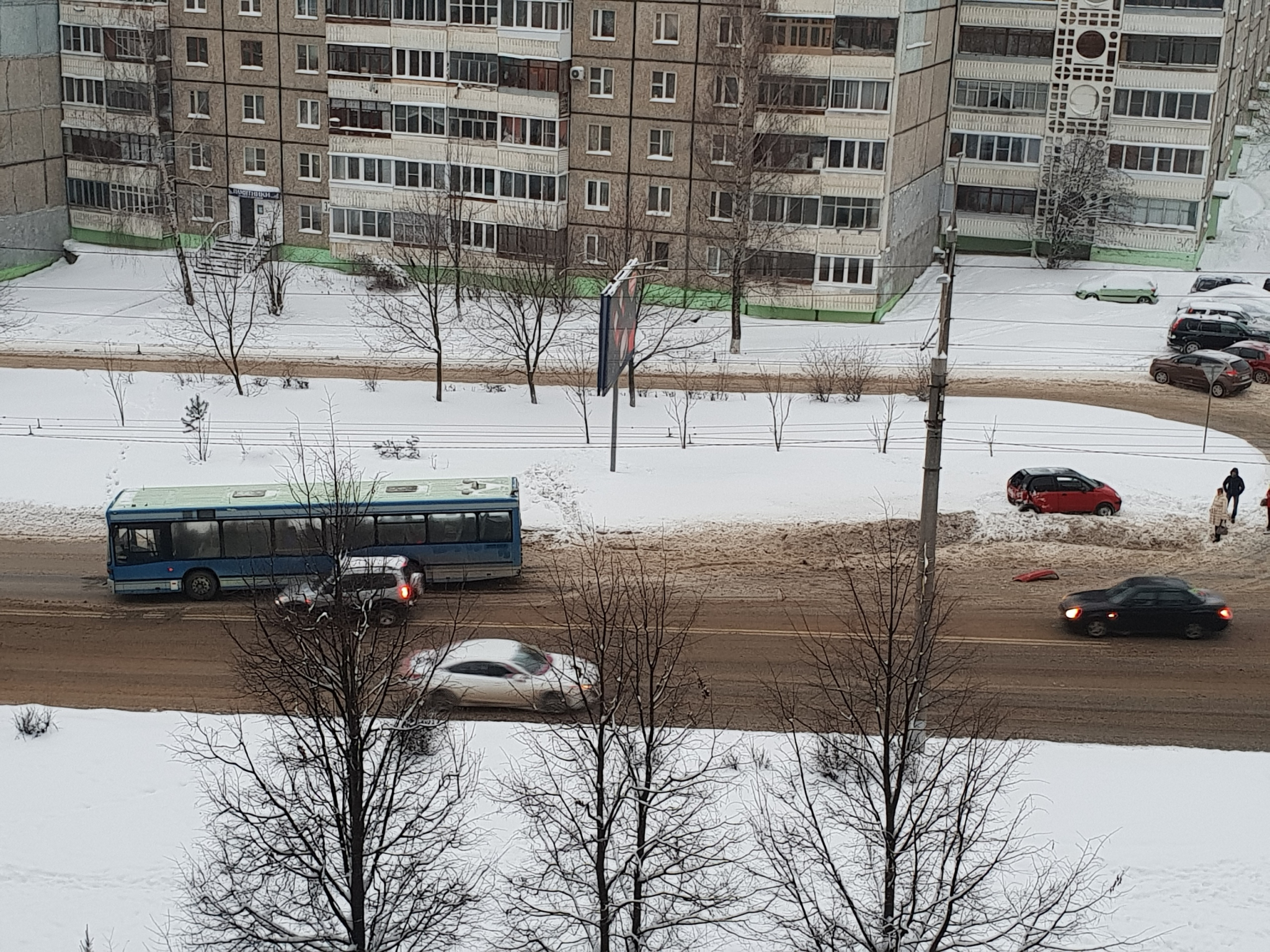 Вчера во Владимире несколько авто столкнулись "паровозиком" (фото, видео)