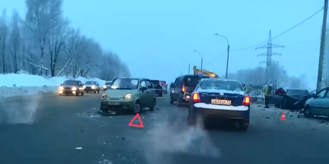 ДТП на Пекинке во Владимире собрало огромную пробку