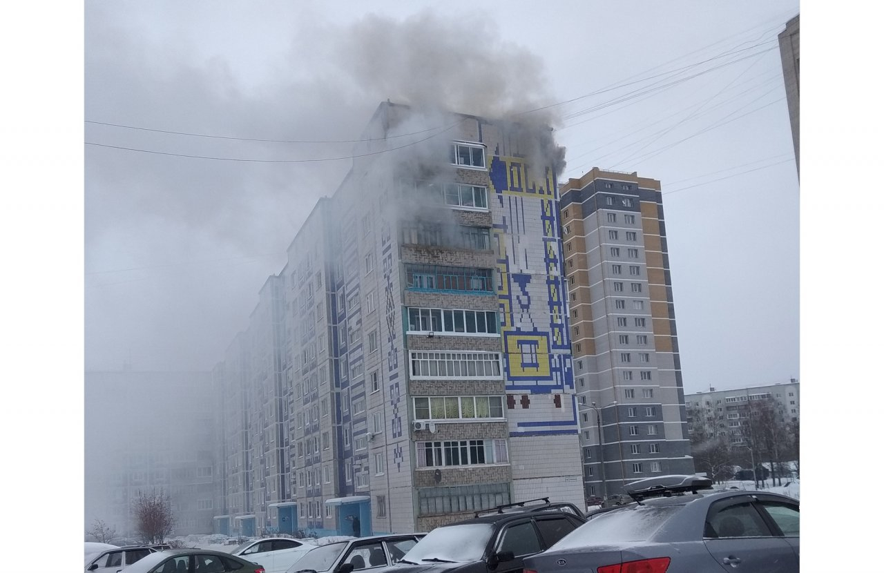 В Коврове из горящей квартиры на 9 этаже спасли пенсионерку