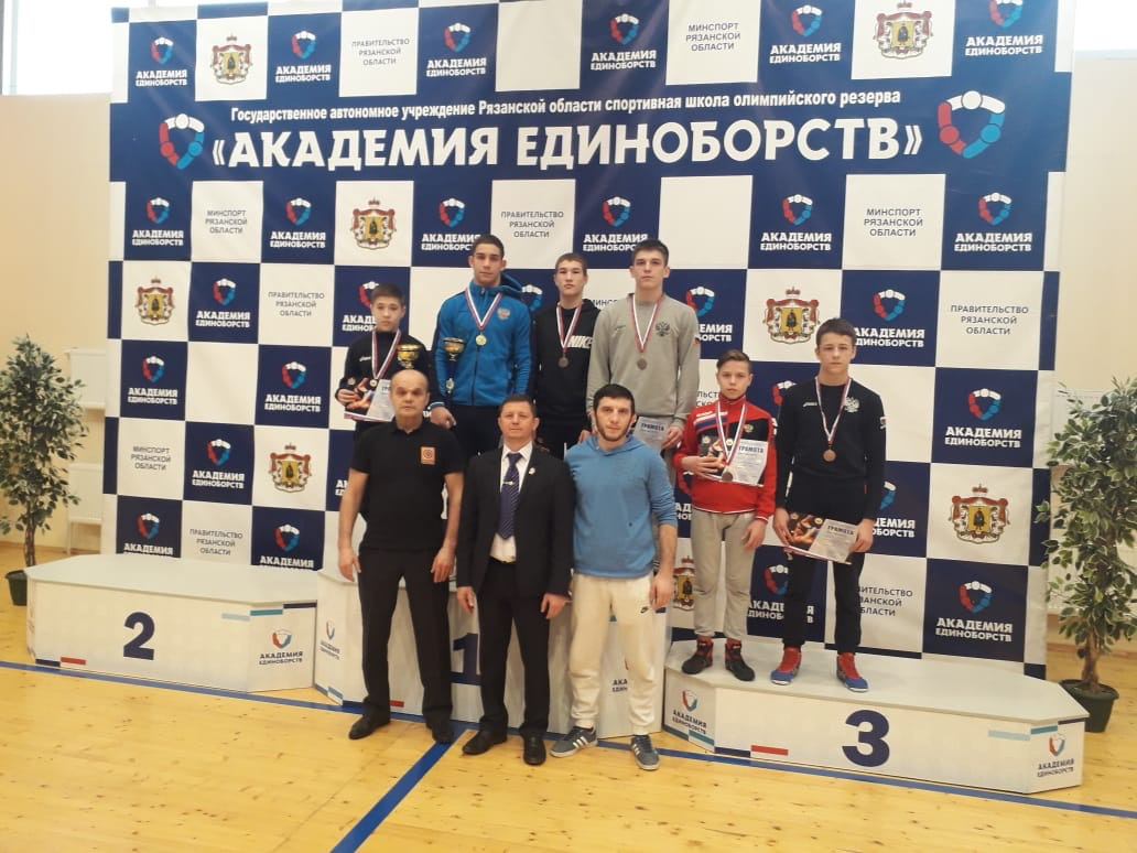 Владимирские борцы привезли шесть медалей с первенства ЦФО