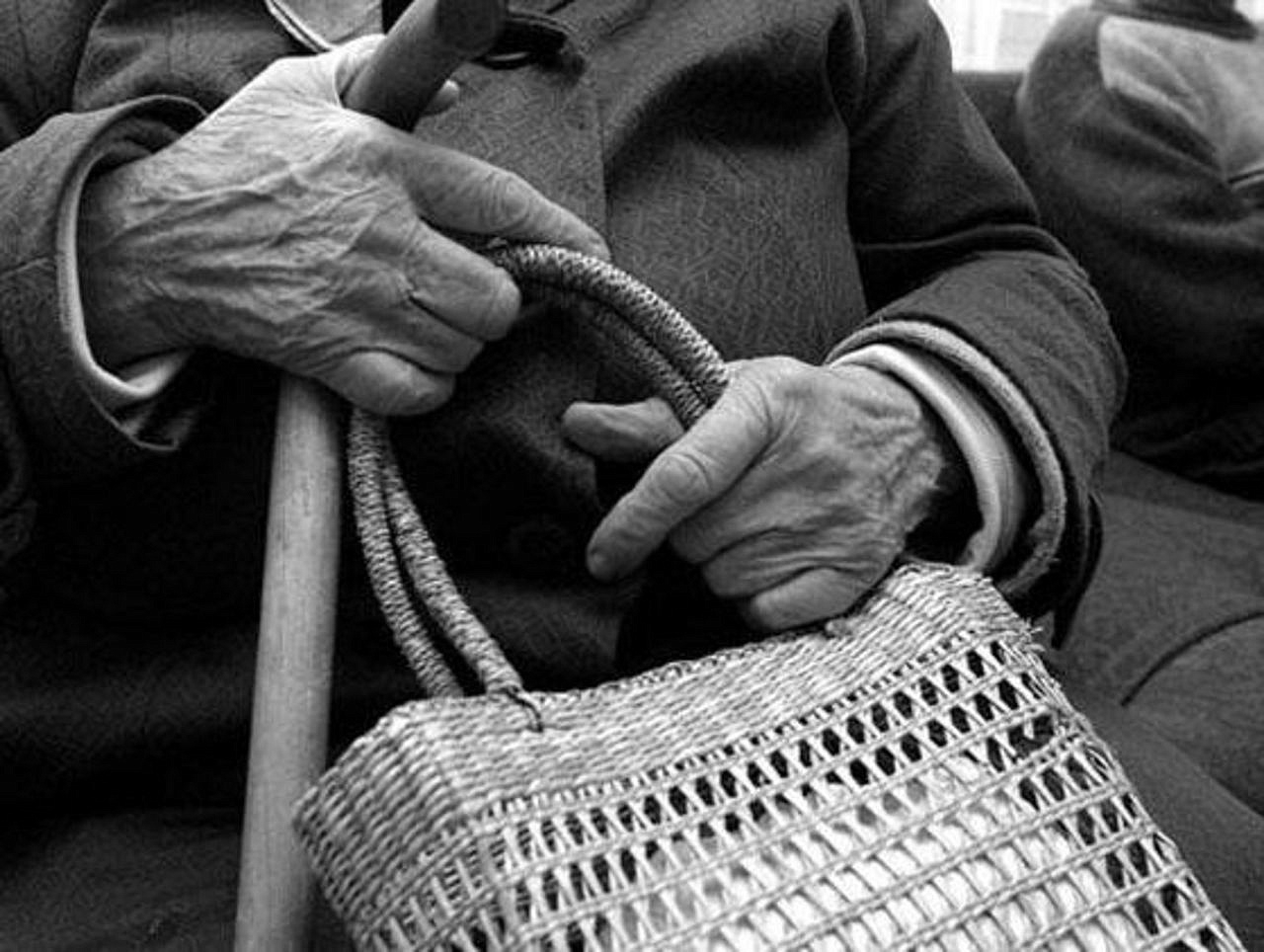 В Покрове безработный грабил пенсионерок средь бела дня