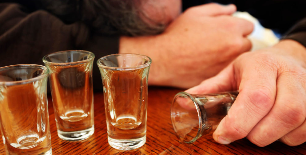 В 2018 году  от отравления алкоголем в области погибли 230 человек