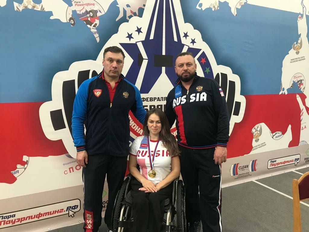 Лакинская спортсменка выиграла чемпионат России по пауэрлифтингу
