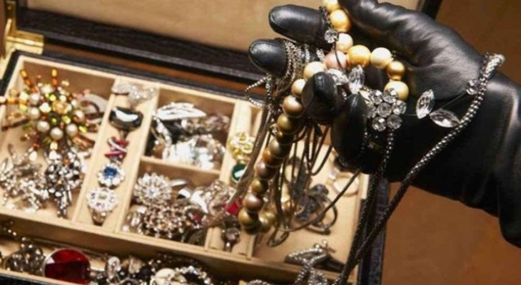 Иностранец два года обворовывал квартиры жителей Владимирской области