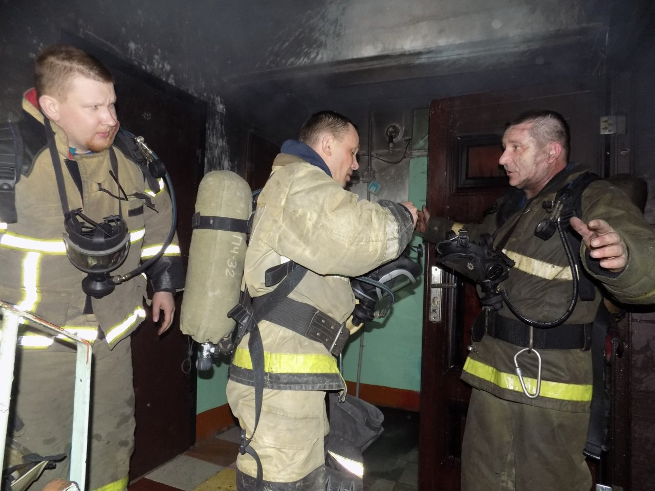 Собинские пожарные спасли двух пожилых женщин