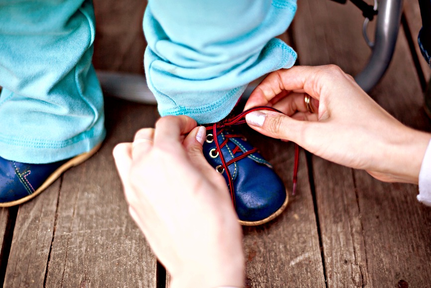 Как выбрать товар для детского магазина обуви: советы новичкам