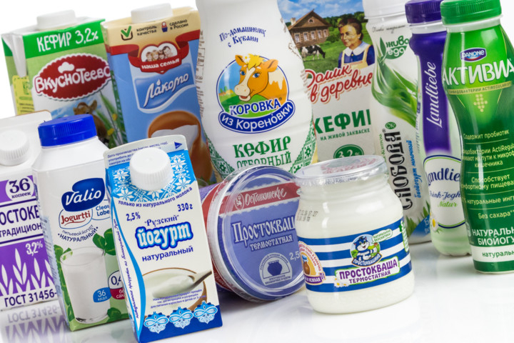 Названы бренды кефира и йогуртов, употребление которых опасно для здоровья