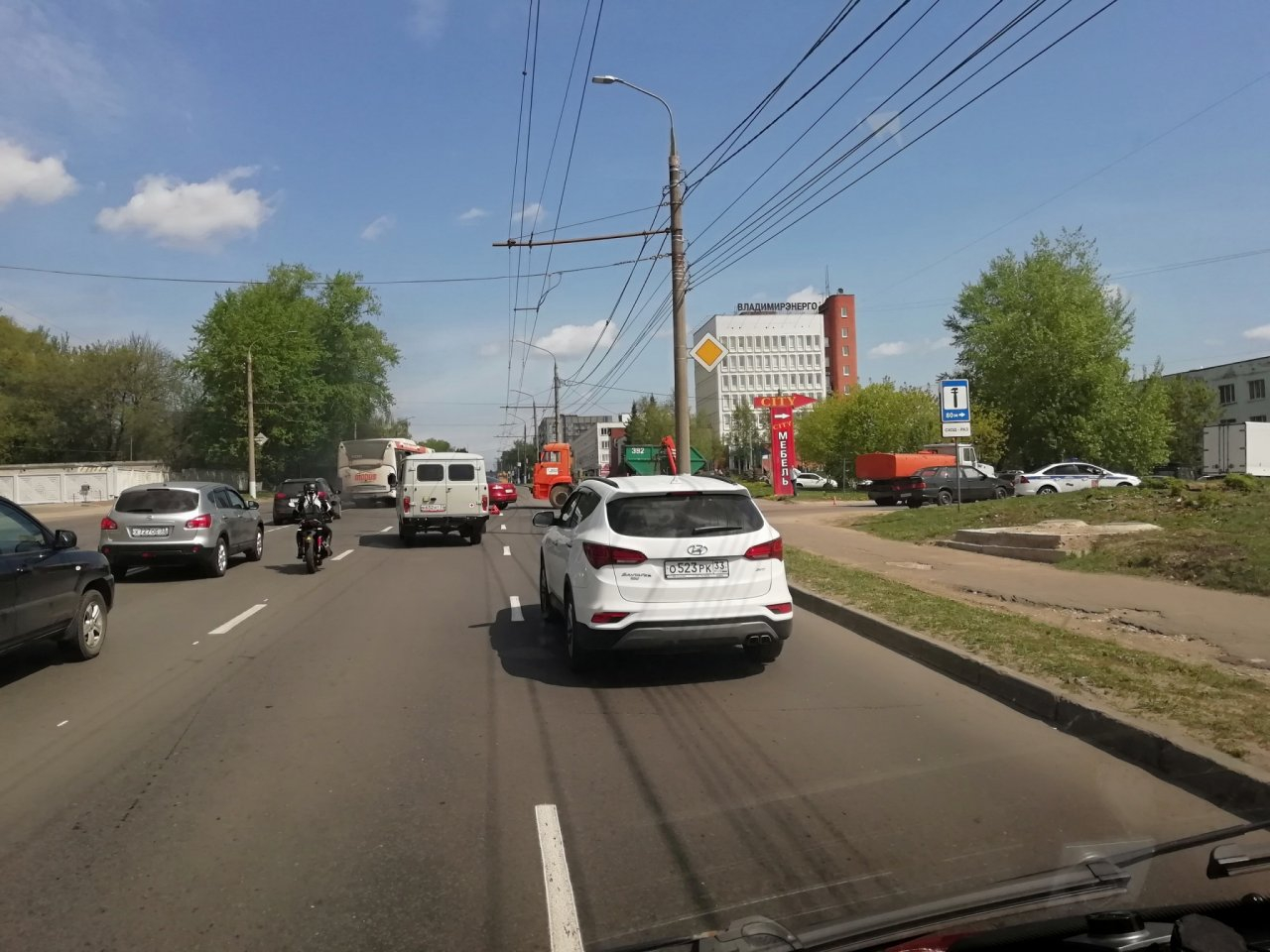 Авария в районе ВХЗ собрала за собой небольшой затор