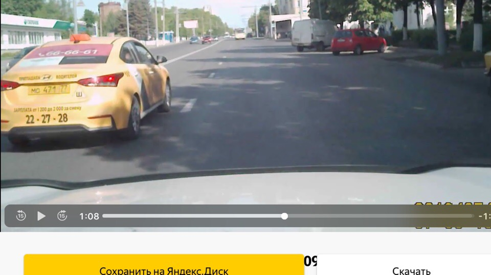 Во Владимире школьник едва не стал жертвой торопливого таксиста (видео)