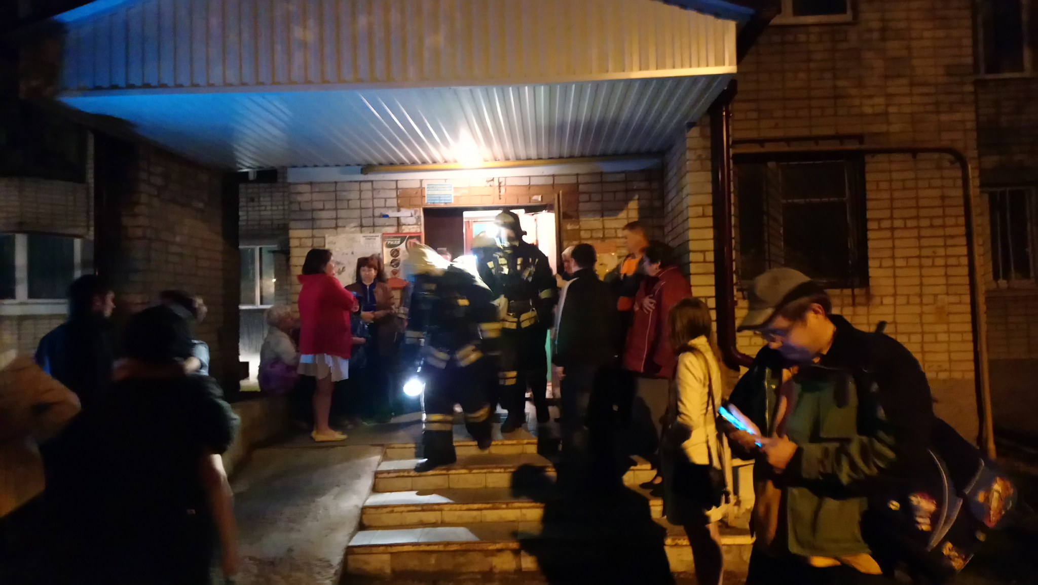 Владимирские пожарные спасли 15 человек на Ново-Ямской