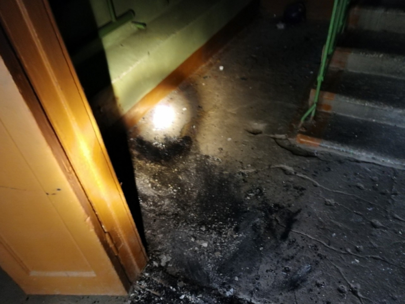В подъезде владимирской многоэтажки сгорела детская коляска