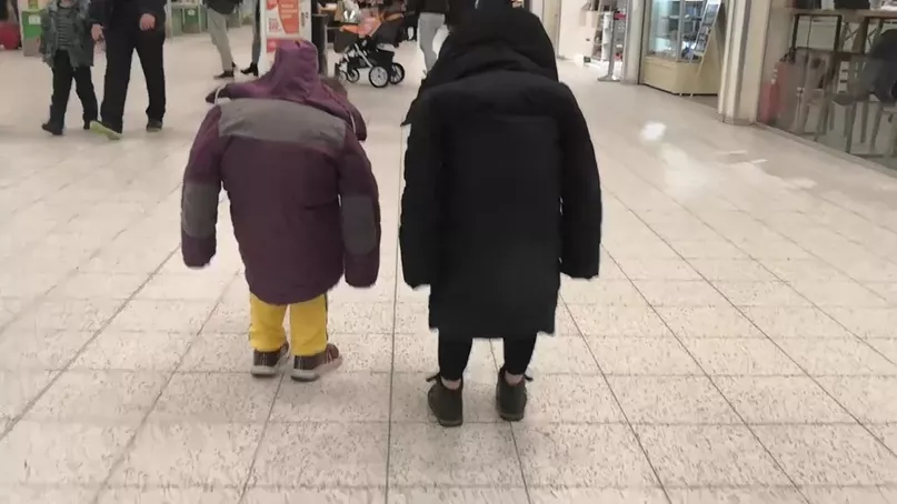 Фото к статье: «Глобус» крутится от смеха»: дети повеселили горожан в гипермаркете