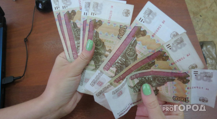 Размер выплат на первого и второго ребенка увеличат в России