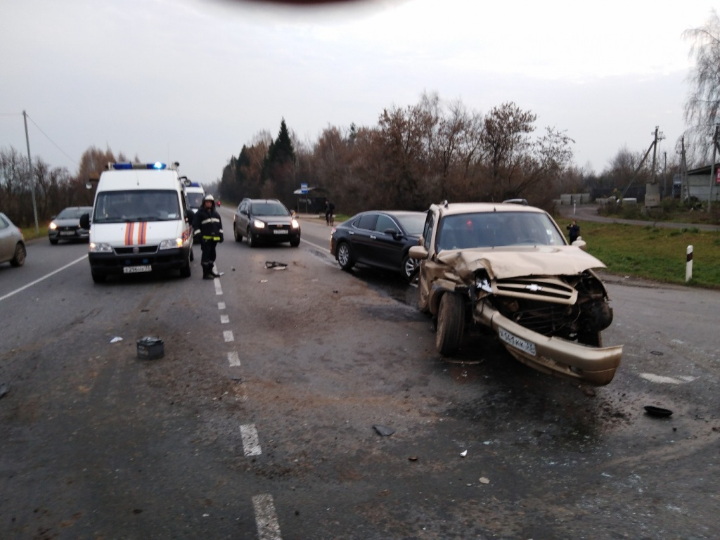 Тройное ДТП на Суздальской трассе: есть пострадавшие