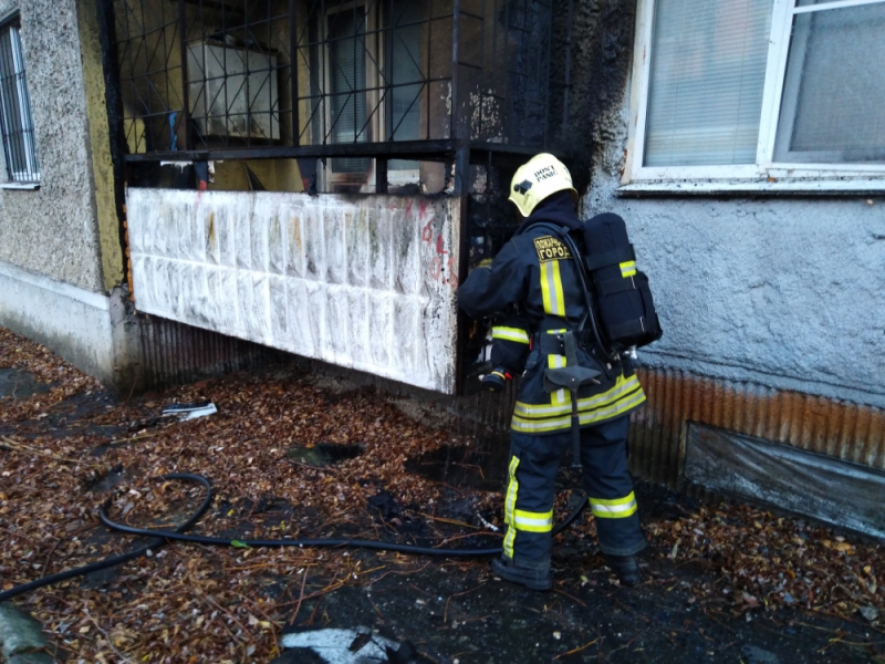 Во Владимире из-за пожара на балконе едва не погиб мужчина