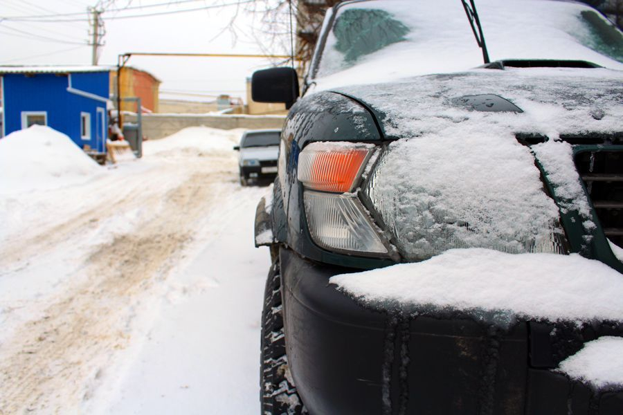 Эксперты назвали главные ошибки при прогреве авто зимой
