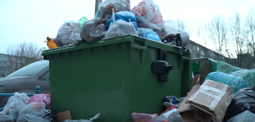 Управляющие компании призвали администрацию Владимирской области к ответу за невывезенный мусор