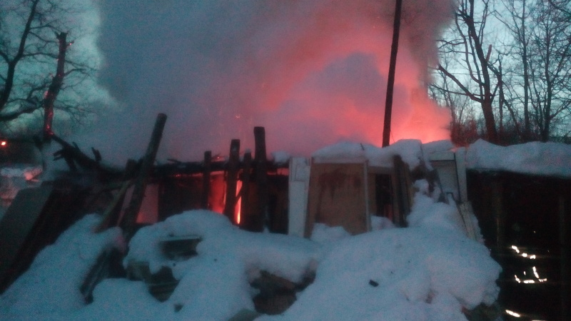 Под Владимиром несколько человек пострадали при пожаре в бане