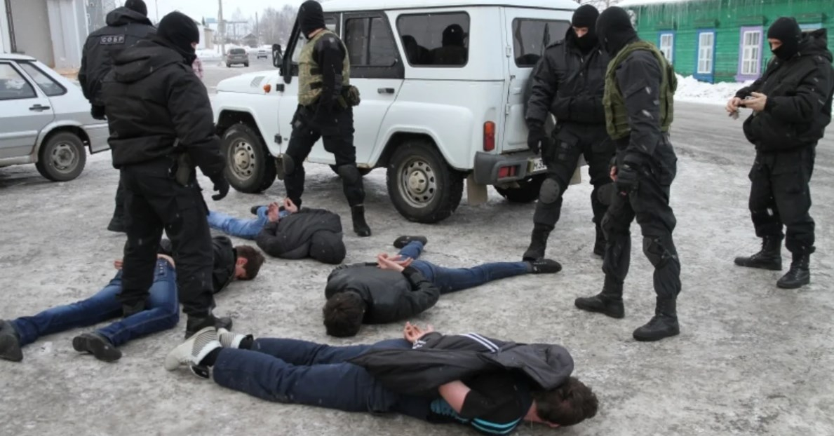 В Коврове задержали членов крупной ОПГ по сбыту наркотиков