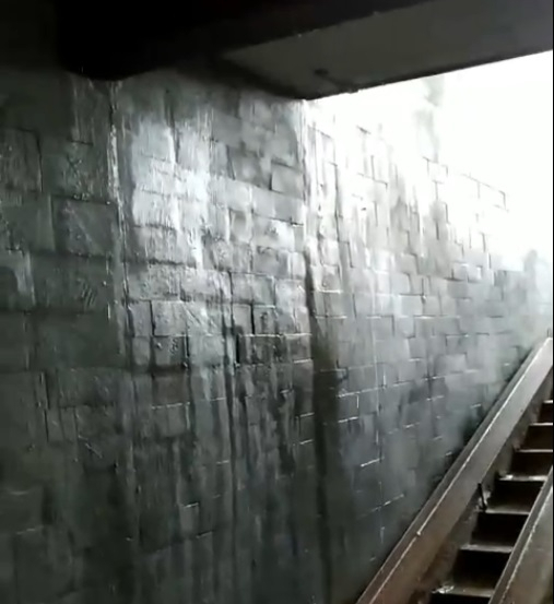 Подземный переход в Юрьевце затапливают проливные дожди