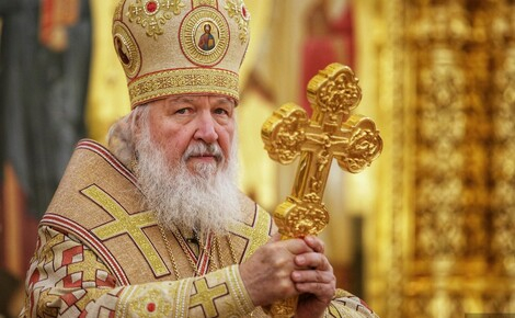 Патриарх Кирилл призывает не ходить в церкви и молиться дома