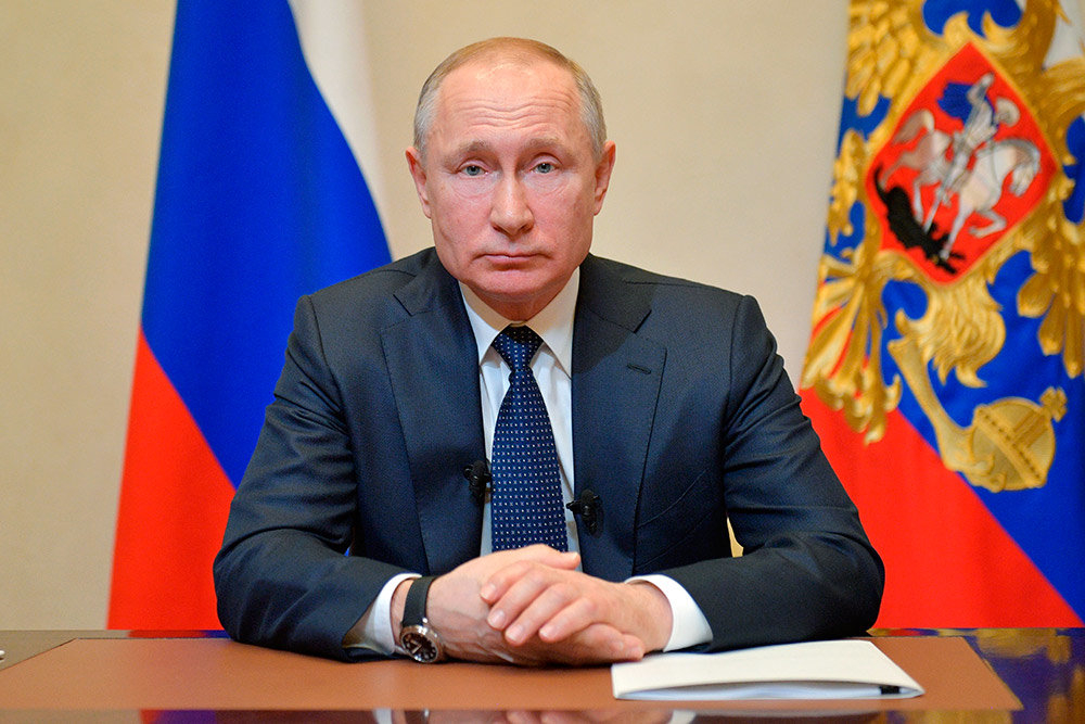 Стало известно, когда Путин объявит, продлят ли режим самоизоляции