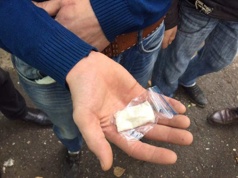 Во Владимире поймали парня с 25 свертками «соли»