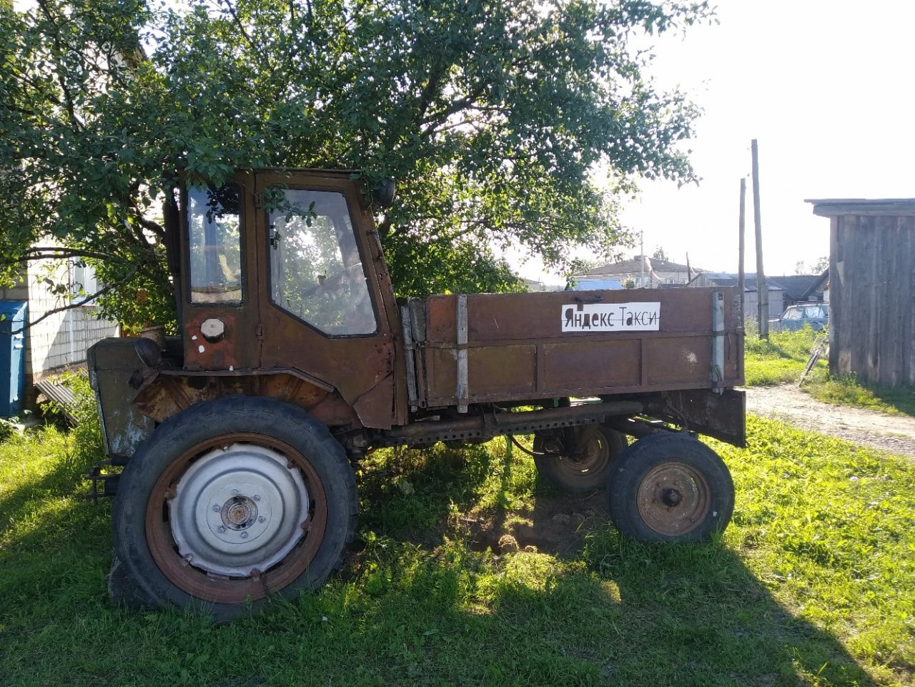 Во Владимирской области появился трактор "Яндекс.Такси"
