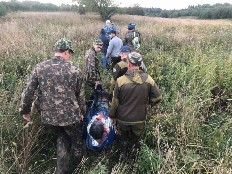Во Владимирской области спасли пожилую женщину, потерявшуюся в лесу