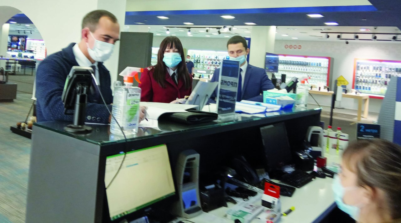 Роспотребнадзор проверяет торговые центры Владимира на соблюдение масочного режима