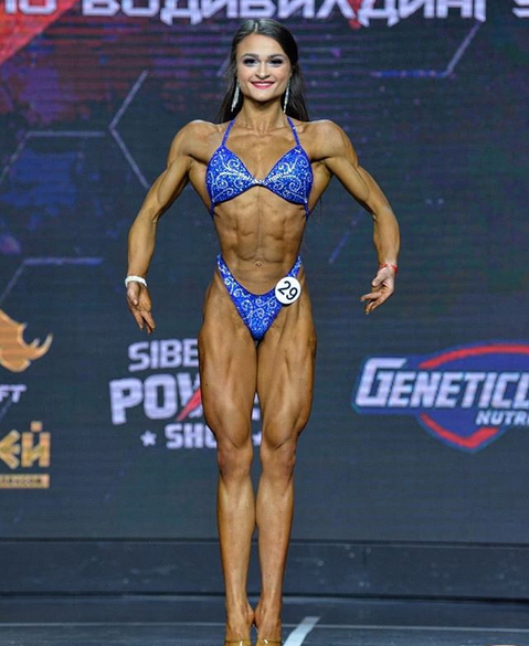 Вот это тело! Владимирская культуристка стала первой на Чемпионате России.