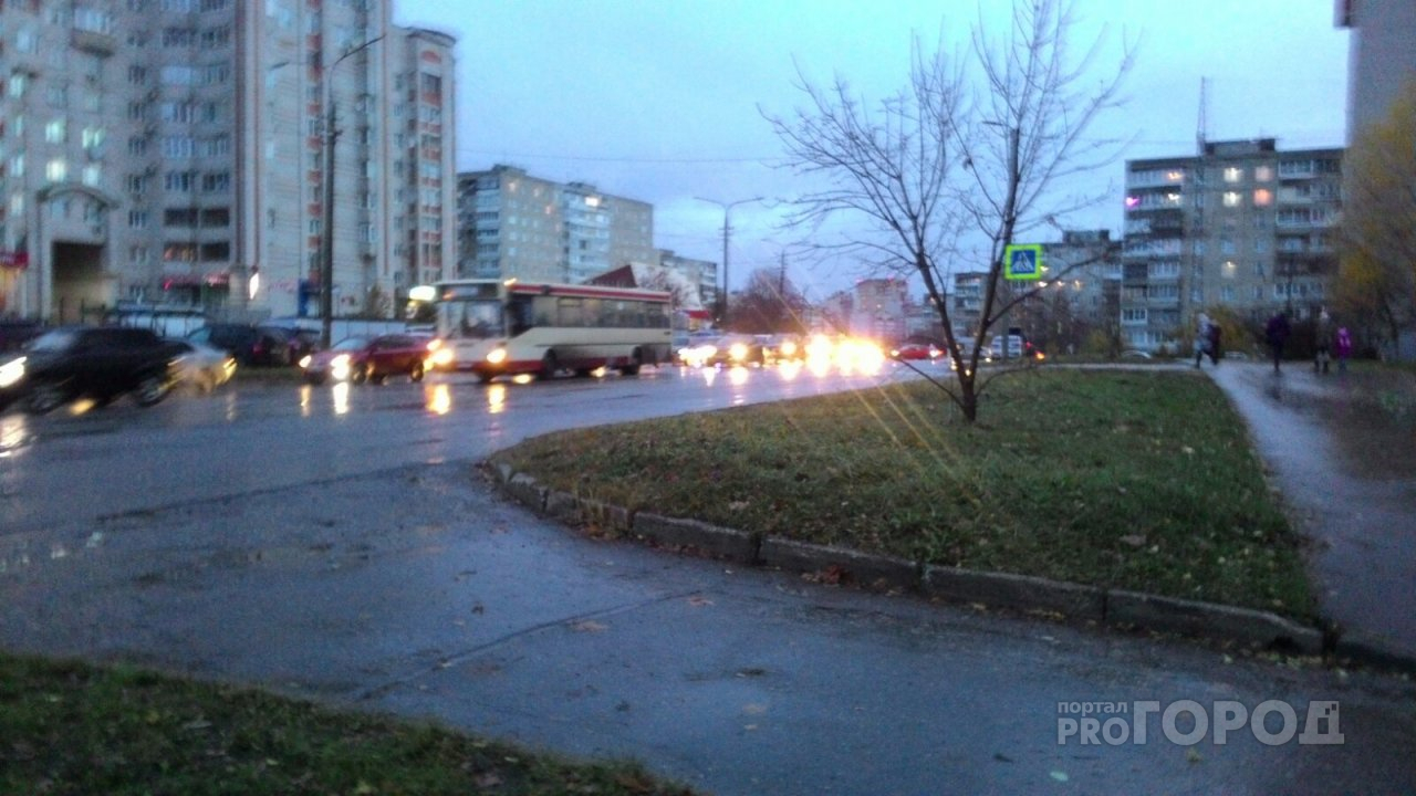 Новый светофор на Дуброве во Владимире пока принес только пробки