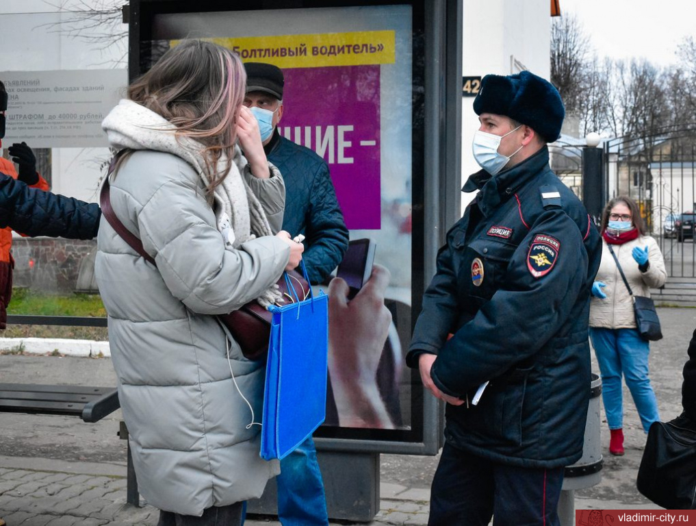 Владимирцы игнорируют требования об обязательном ношении масок в общественном транспорте