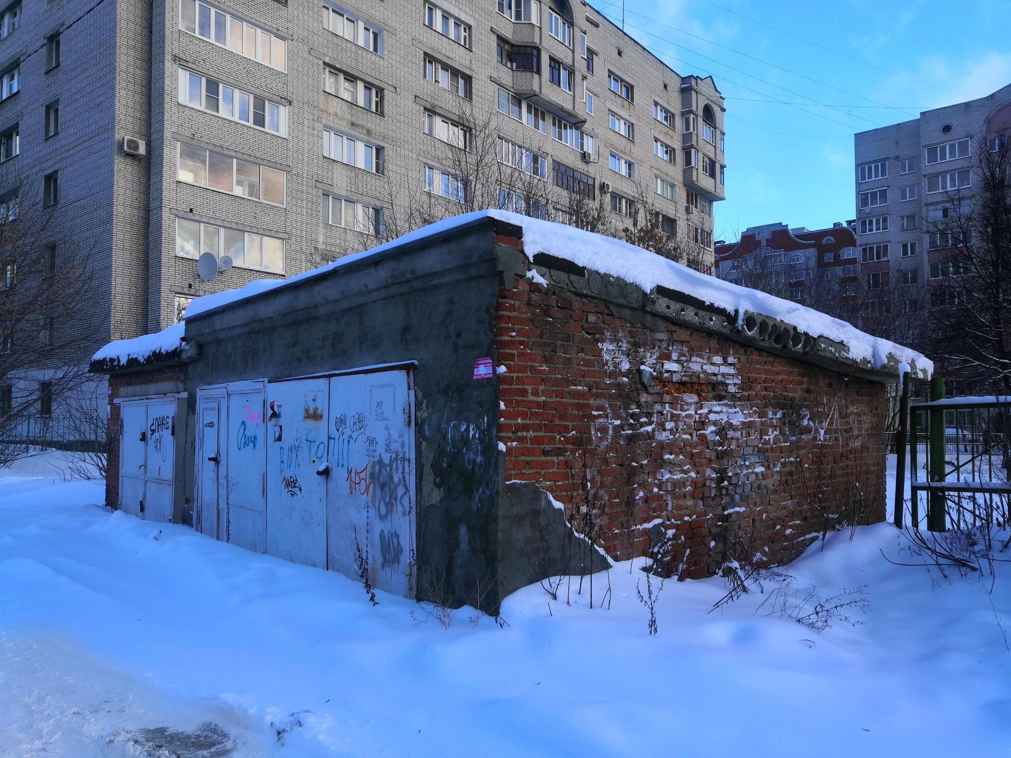 Законопроект «Единой России» поможет жителям Владимирской области зарегистрировать гаражи и землю под ними