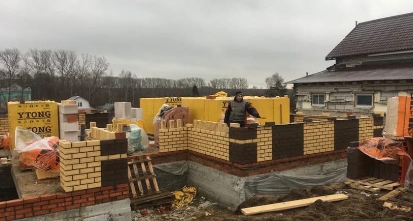 Профессиональный строитель из Владимира рассказывает, как сэкономить на постройке дома