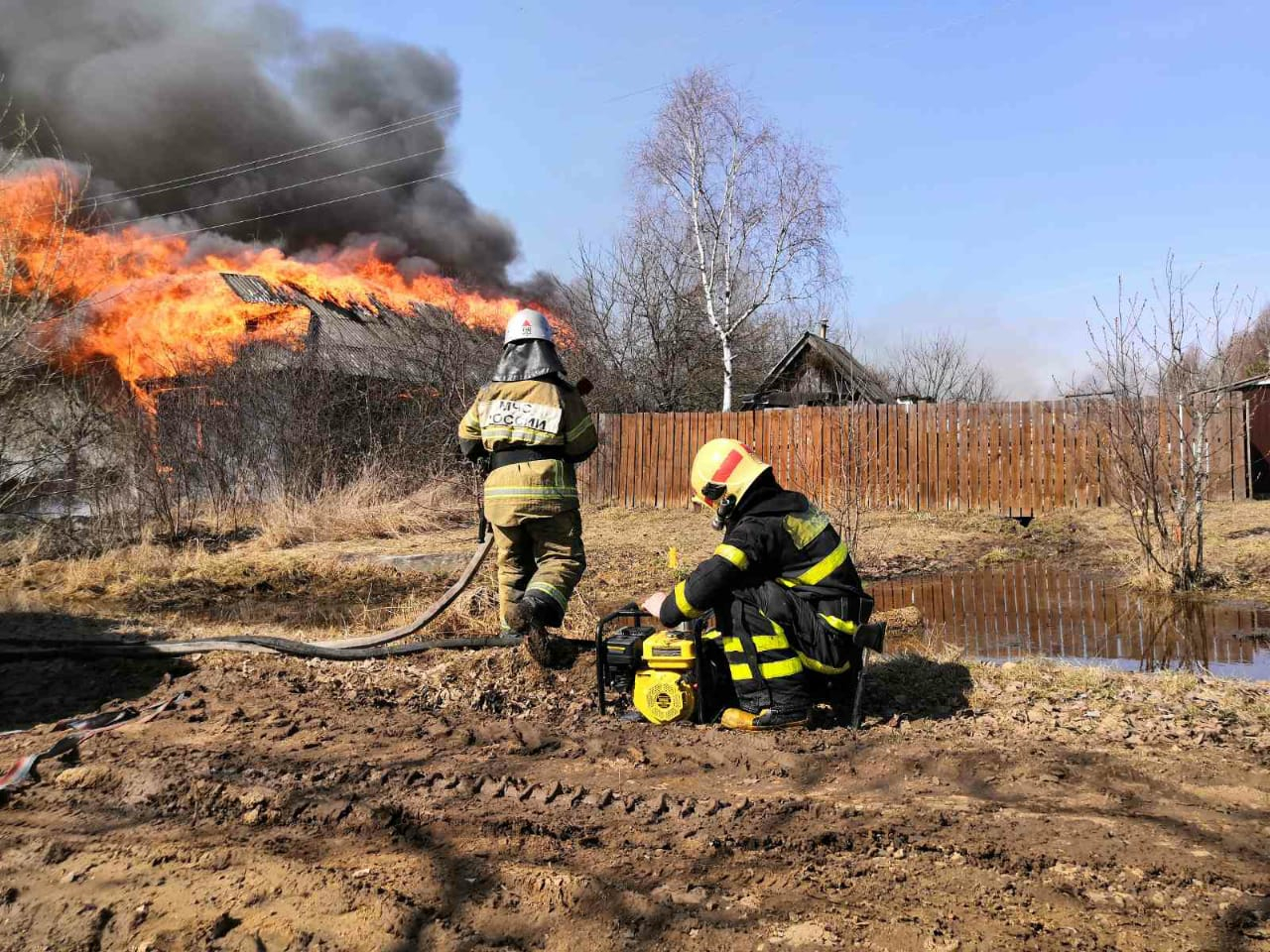 В деревне в Гусь-Хрустальном районе пожар уничтожил 11 зданий