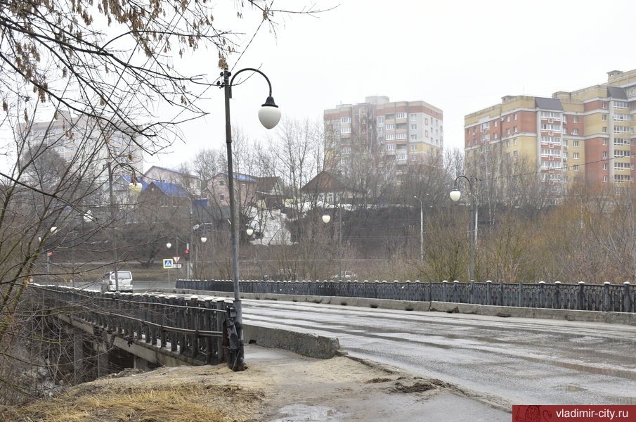 В мэрии Владимира озвучили сроки ремонта моста на улице Мира