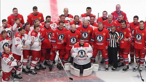 Заместитель Сипягина сыграл с Путиным в матче Ночной хоккейной лиги