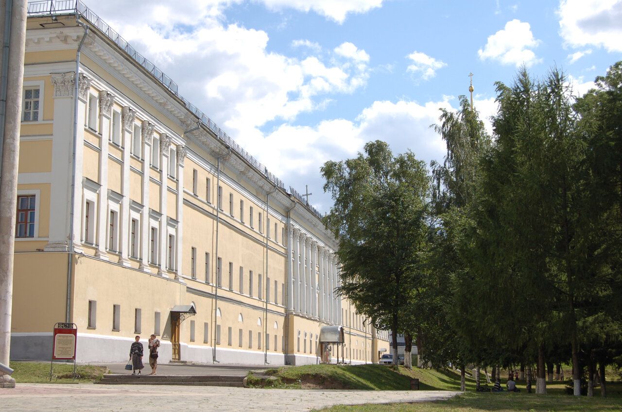 Какие интересные экспонаты хранятся во Владимиро-Суздальском музее?