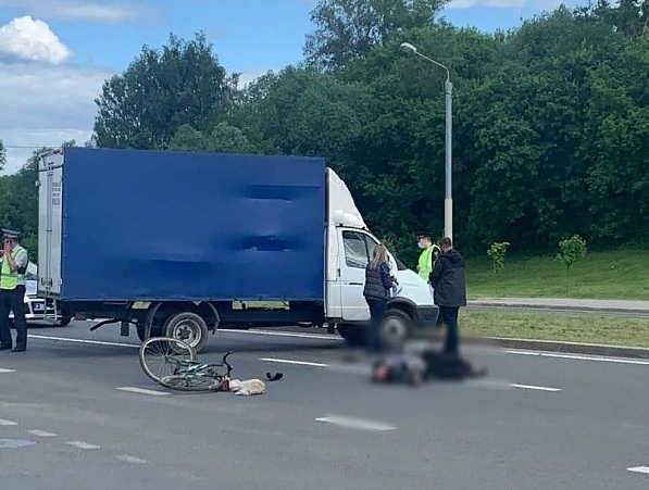 Страшное ДТП во Владимире: в столкновении с грузовиком погиб велосипедист