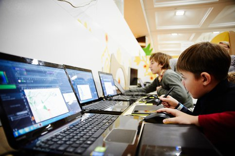 Во владимирских школах ускорят Интернет