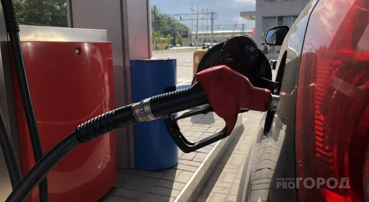 Фото к статье: Заправить бак во Владимирской области обойдётся дороже, чем у соседей